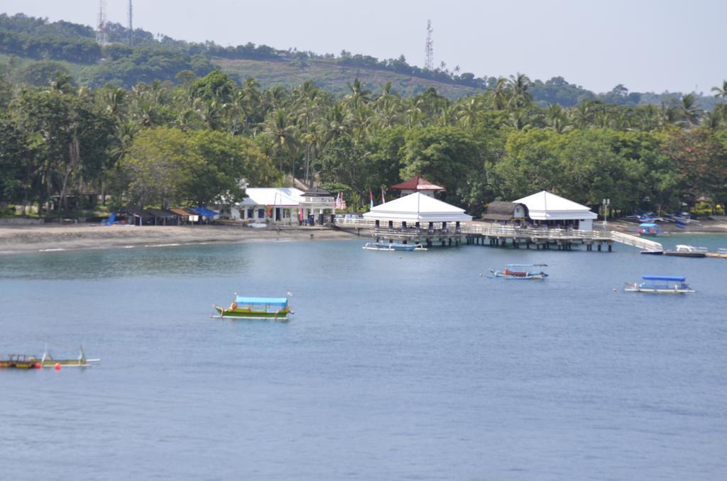 Villa Yukie Senggigi Montongbuwoh Exterior foto