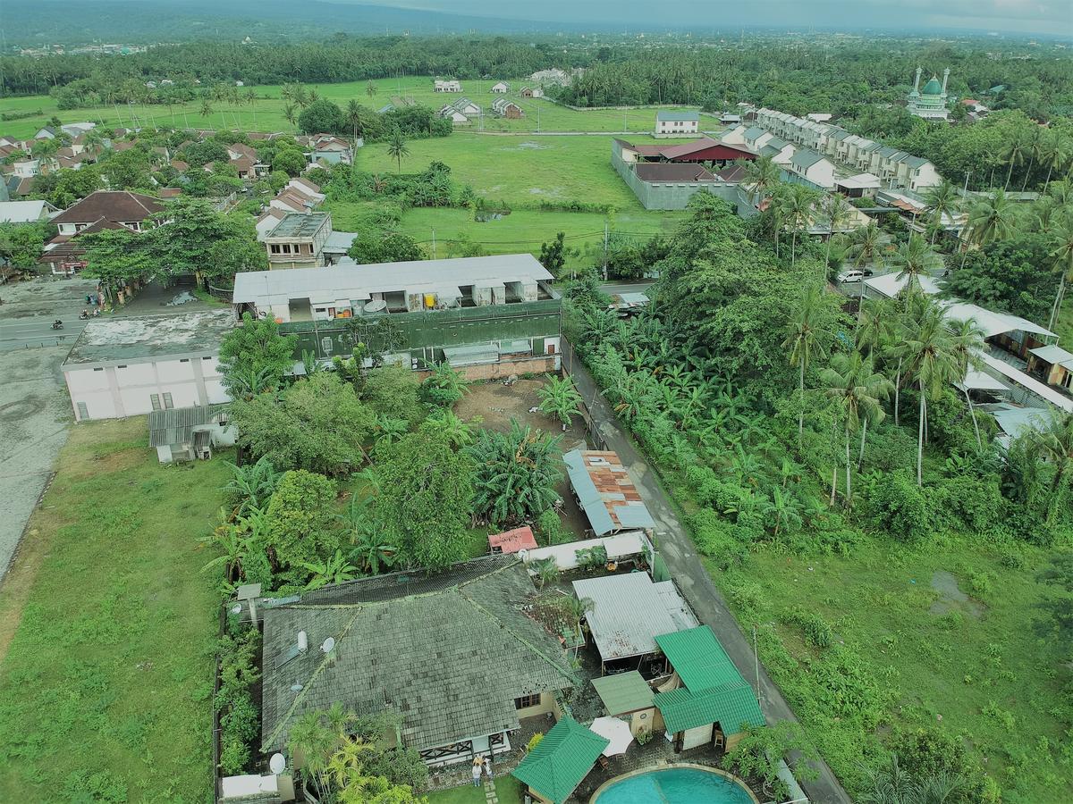 Villa Yukie Senggigi Montongbuwoh Exterior foto